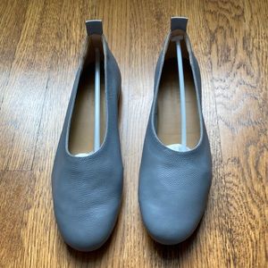 Everlane Italian Leather Flat